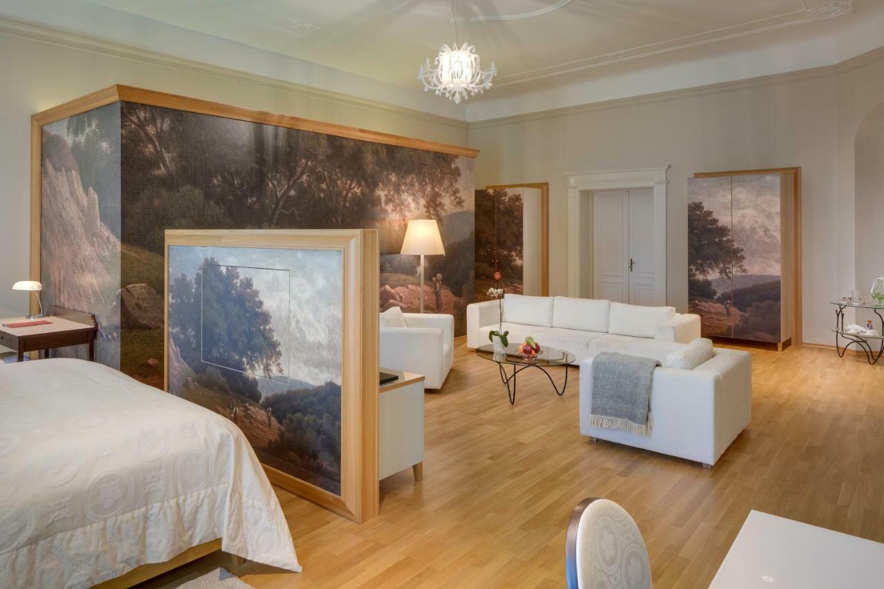 Hotel Chateau Boutique & By L'occitane 5*